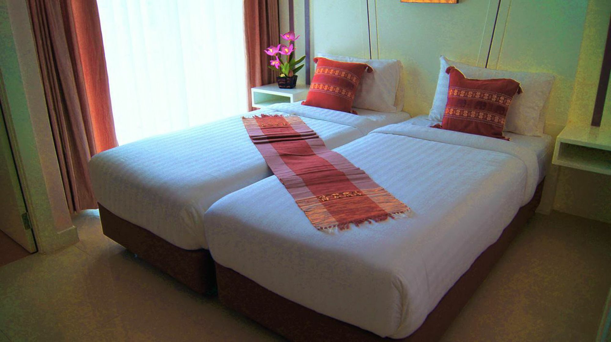 J Sweet Dream Boutique Hotel Phuket Patong 外观 照片